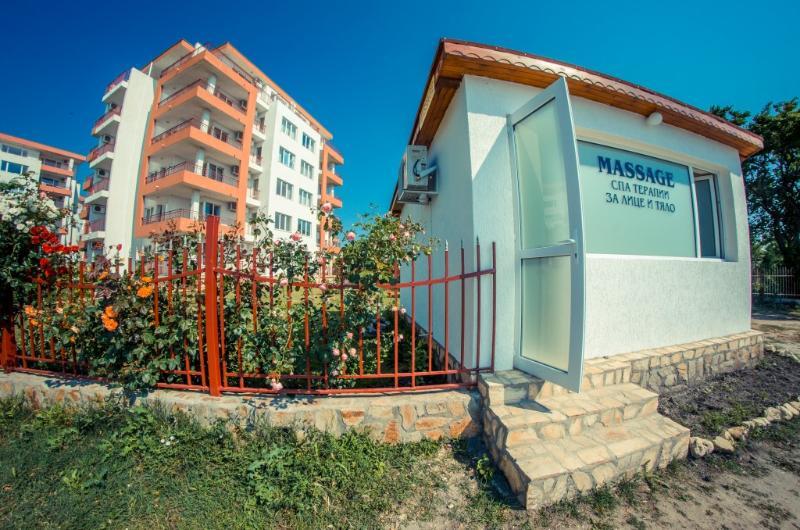 Riviera Fort Beach Ravda Exterior photo